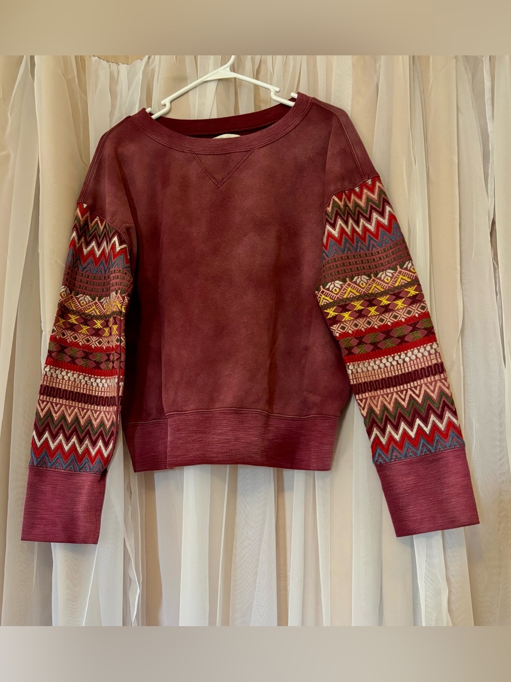 M M Vintage Size M Burgundy Crewneck Sweater Multi-Color Sleeves embroidery